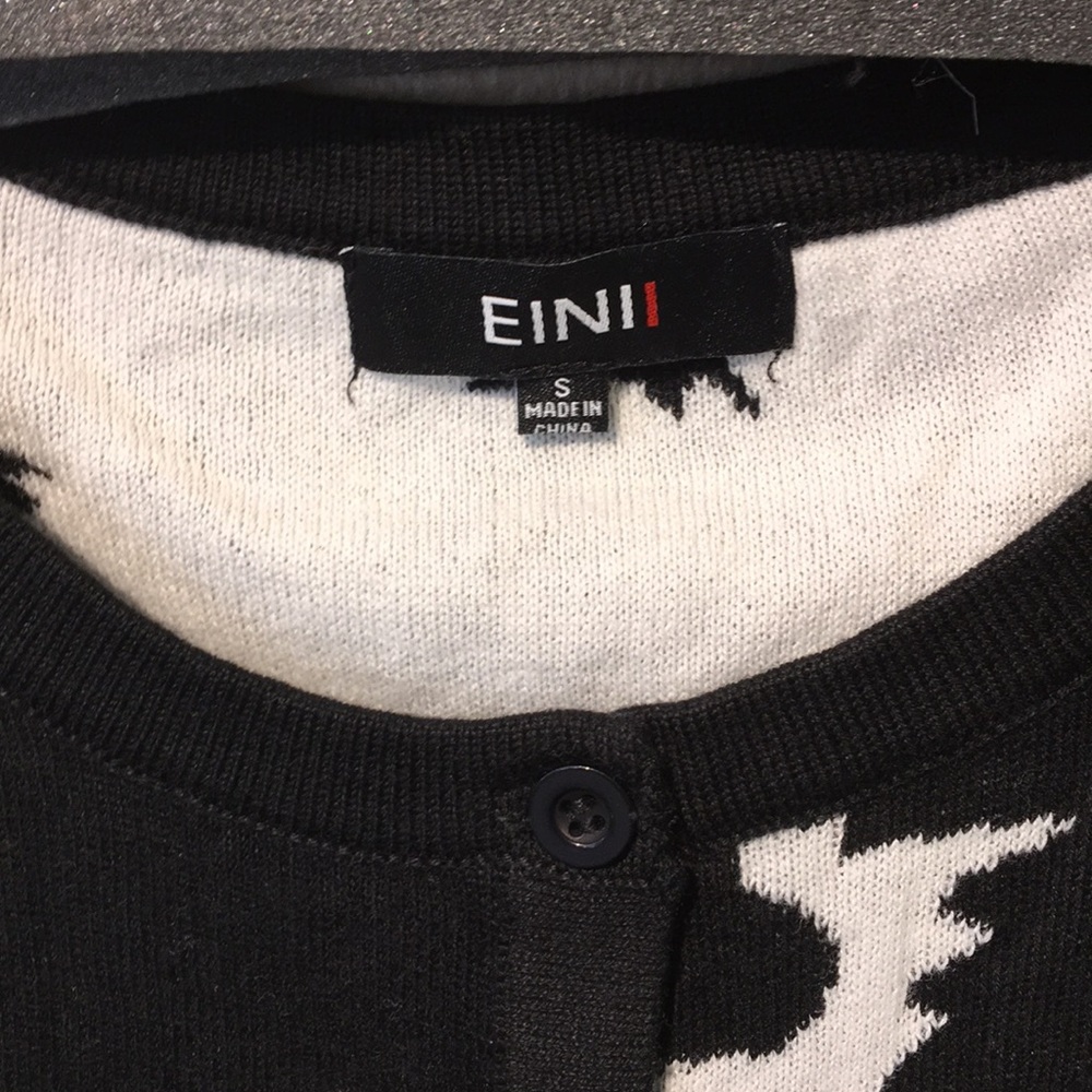 EINII sweater - Picture 2 of 8